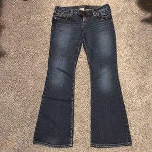 Silver Jeans size 27/31 “Tuesday” style